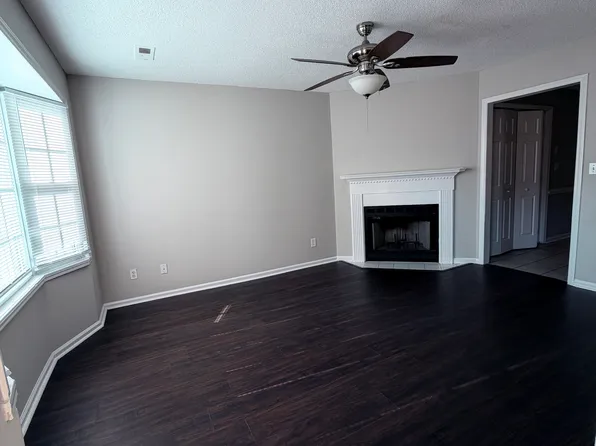 3921 Sterling Pointe Dr Unit Ll5, Winterville, NC 28590
