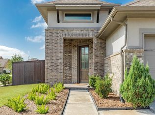 3738 Amoroso Dr, Iowa Colony, TX 77583