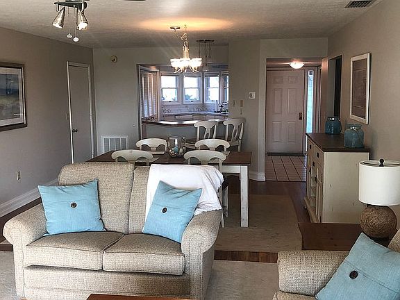 5th image of 10921 N Bay Point Dr APT 503