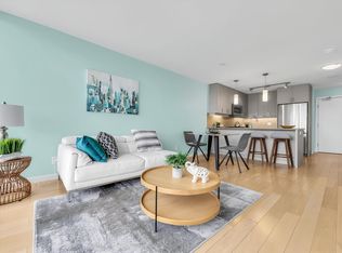 7117 Elmbridge Way #909, Richmond, BC