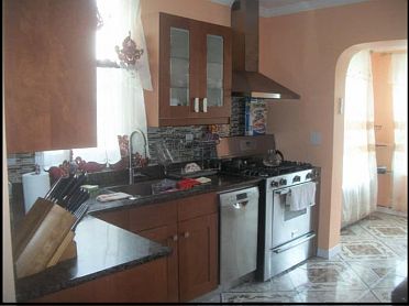 kitchen left 