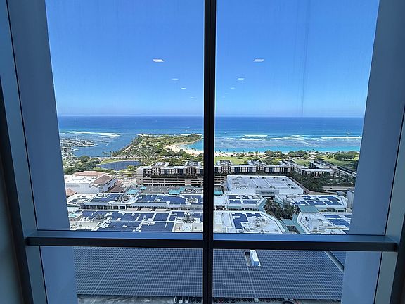 3rd image of 1391 Kapiolani Blvd #4005
