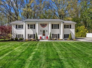 5325 Barkwood Dr, Sheffield Village, OH 44054