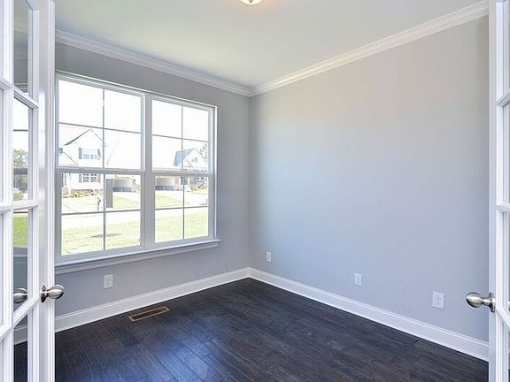 3rd image of 1617 Allwood Ave #447-lot 447