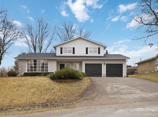 72 Beaver Ridge Dr, Brock, ON L0E1E0