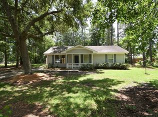 6 Hewlett Rd, Beaufort, SC 29907