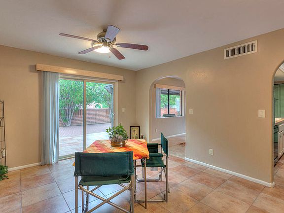 5th image of 117 E La Soledad