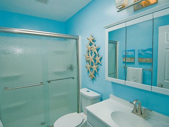 5th image of 867 Tourmaline St #869