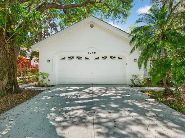 4750 Tivoli Ave, Sarasota, FL 34235