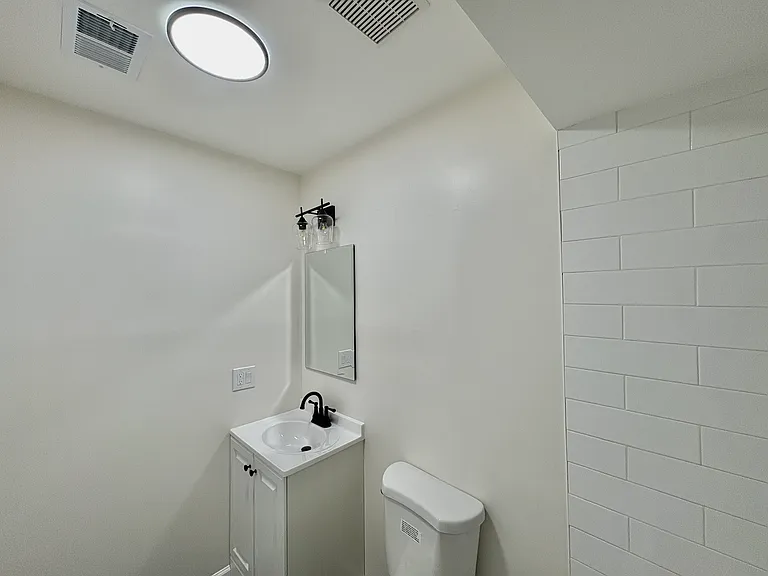 156 Ridgewood Ave #1 — Photo 46