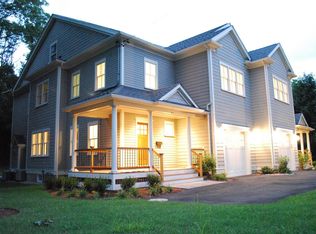 85-87 Thurston Rd, Newton, MA 02464