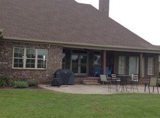 206 Little Bear Ct, Bowling Green, KY 42104