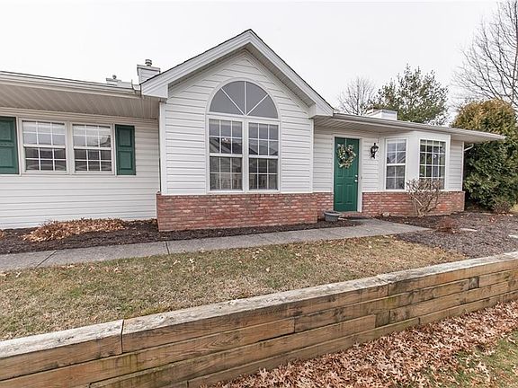 3rd image of 18322 Woodhaven Dr