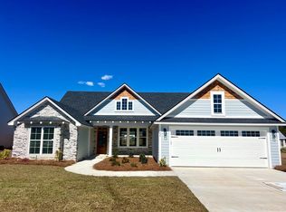 157 Audrey Ln, Hahira, GA 31632