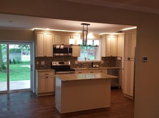 228 S 8th St, Quakertown, PA 18951