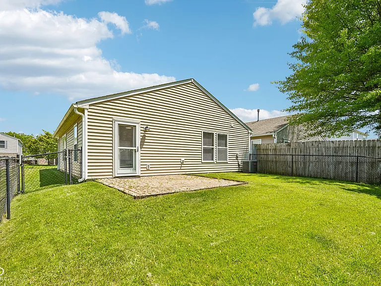 1754 Elijah Blue Dr — Photo 26