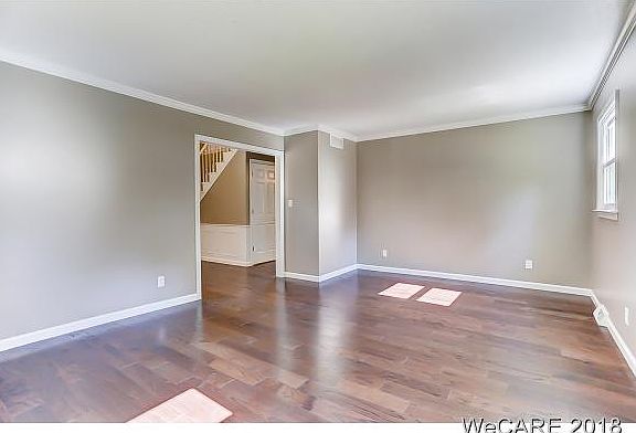 5th image of 2816 Wendell Ave