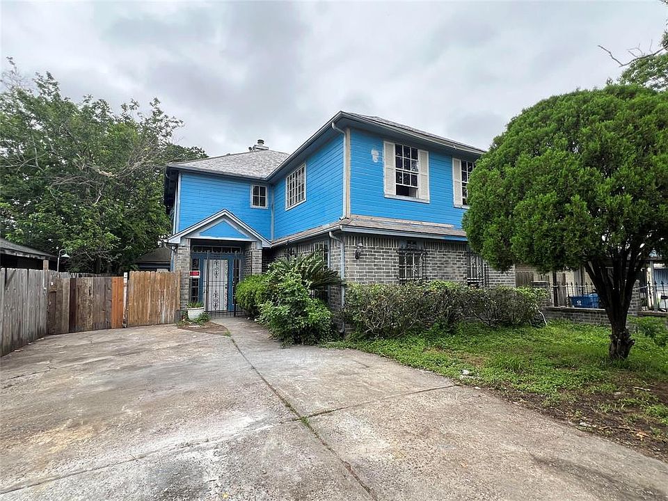 1st image of 1313 Avenue G