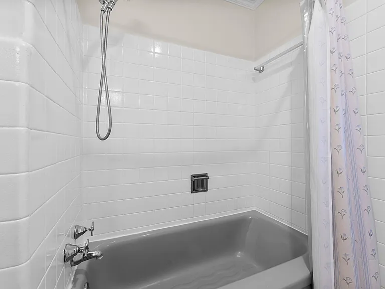 1157 Seneca Pl — Photo 12