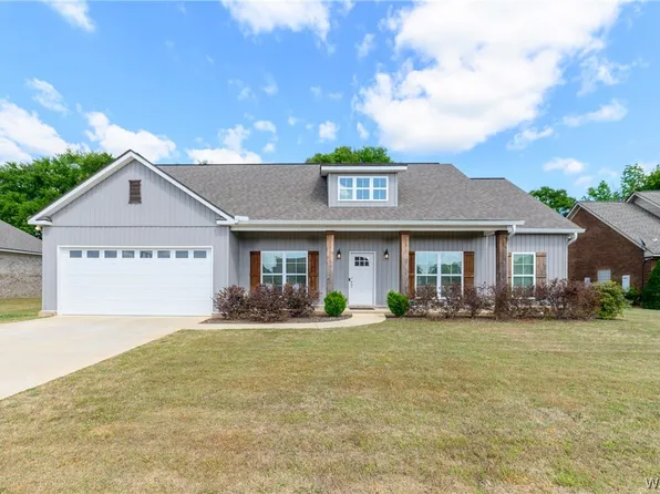 3010 Jamie Ln, Moundville, AL 35474