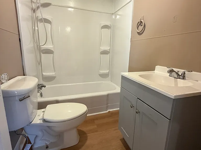 8525 Jackson Cir — Photo 18