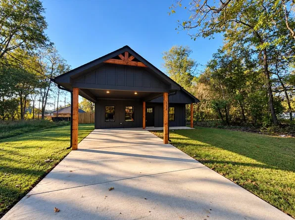 112 Kenwood Ln, Longview, TX 75604