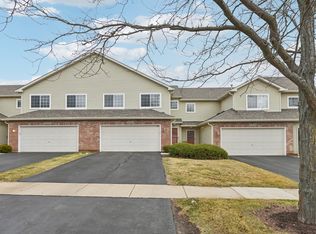 533 Mallard Ln #C, Sugar Grove, IL 60554