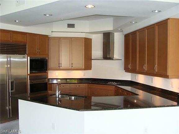 5th image of 1540 5th Ave S Unit 204