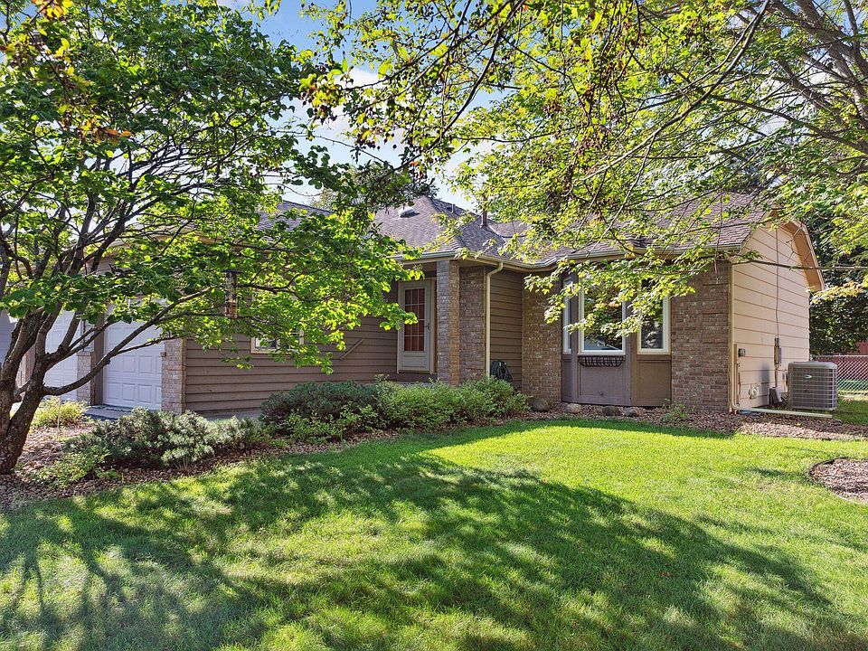 1st image of 12170 Wedgewood Dr NW
