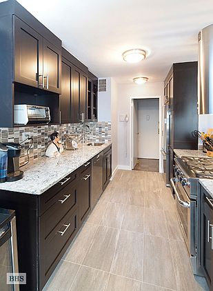 2nd image of 340 E 80th St APT 6C