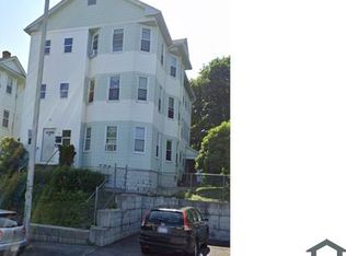 95 Perry Ave, Worcester, MA 01610