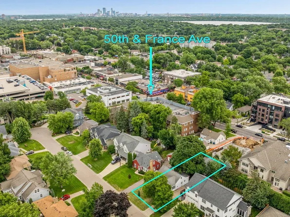 5121 Gorgas Ave, Edina, MN 55424