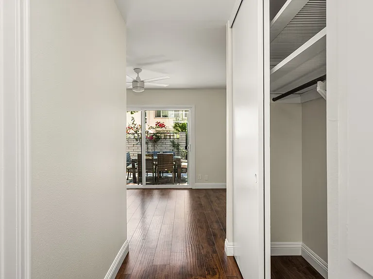 24 Redwood Tree Ln — Photo 25