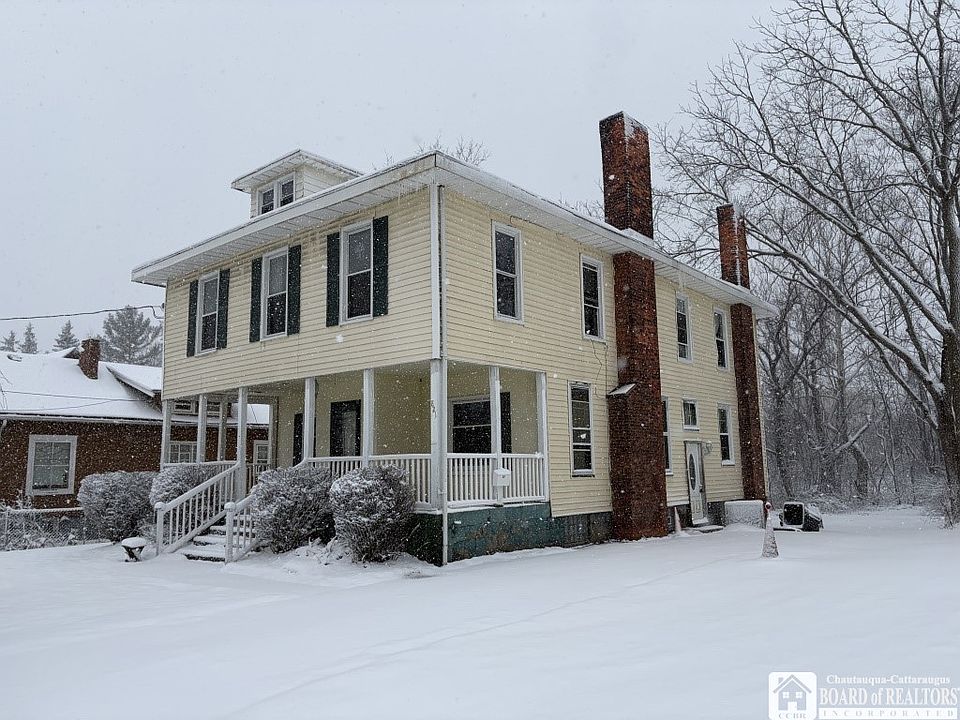 1st image of 821 Central Ave