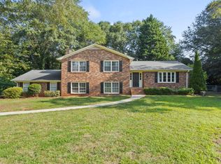 4 Caraway Ct, Greenville, SC 29615