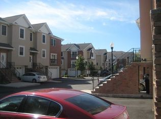 39 Michael Ln, Wallington, NJ 07057