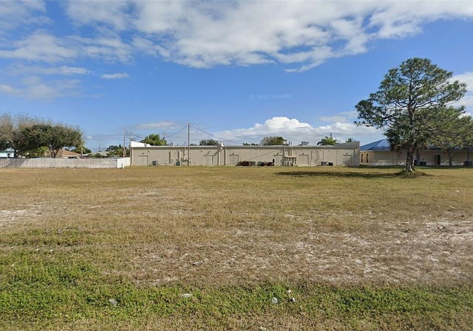 2nd image of 3811 SW 8th Pl