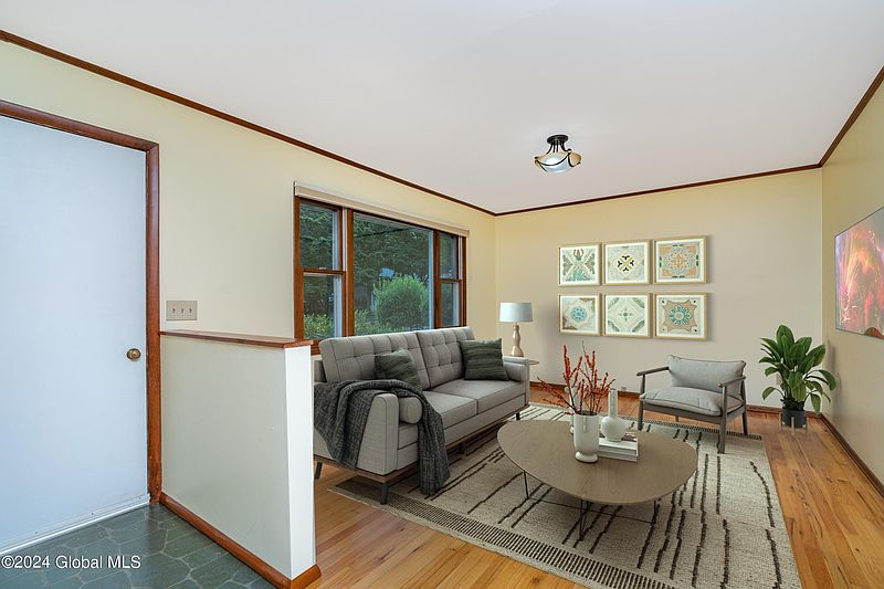 3rd image of 24 Lavery Drive