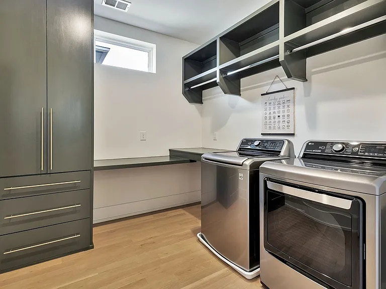 4107 Kimbark Dr — Photo 18