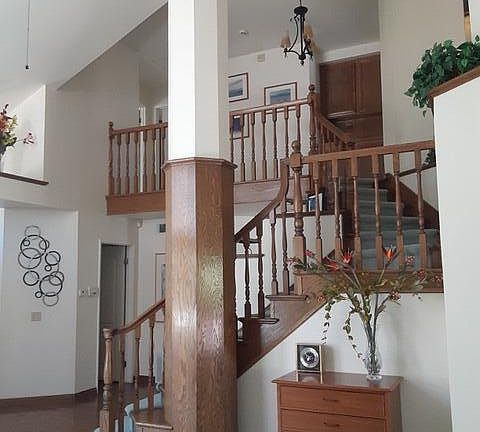 3rd image of 28713 Greenwood Pl