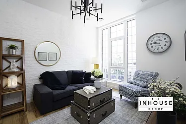 Sold by The InHouse Group