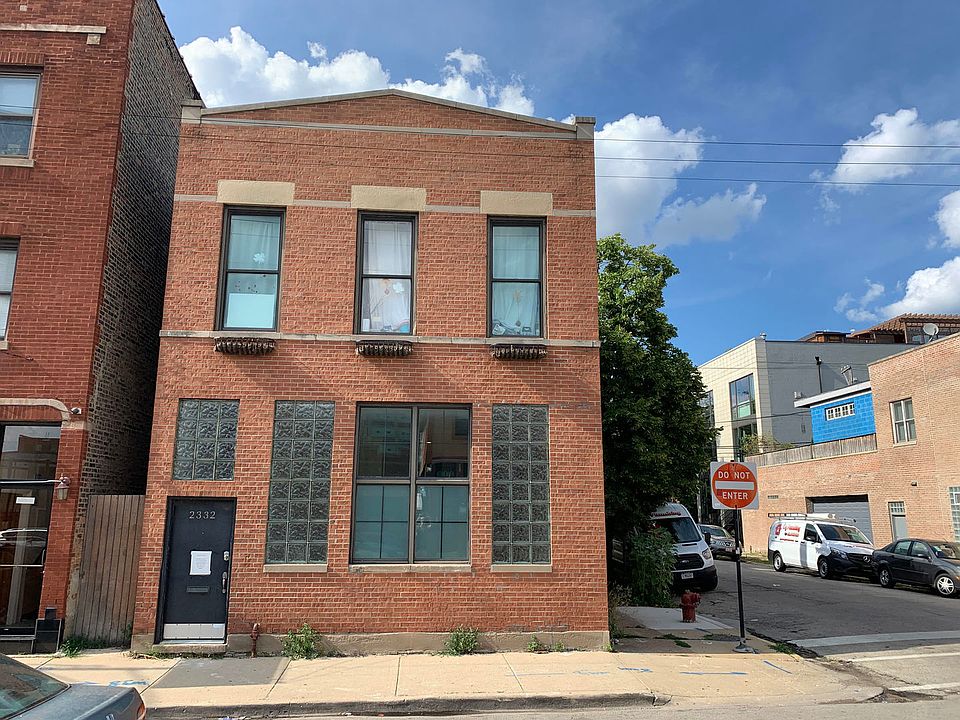 1st image of 2332 W Grand Ave