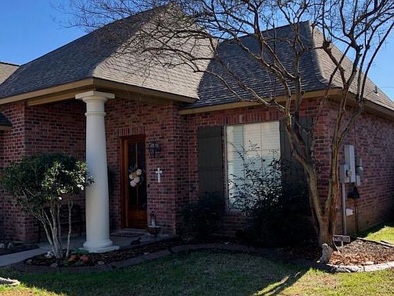 3rd image of 104 Briarbend Dr