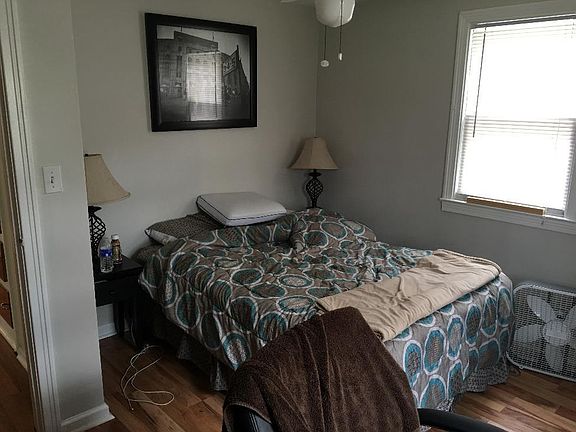 4th image of 34 Woodward Dr
