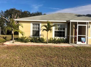 825 Nyasa Ave, Fort Myers, FL 33913