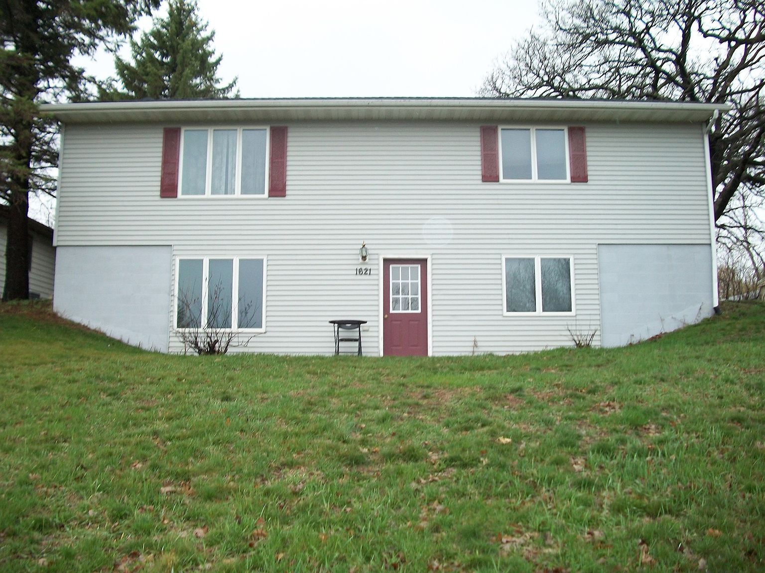 1621 N Garden St, New Ulm, MN 56073 Zillow