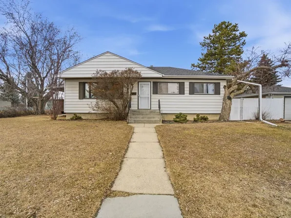 8208 73rd Ave NW, Edmonton, AB T6C 0C9