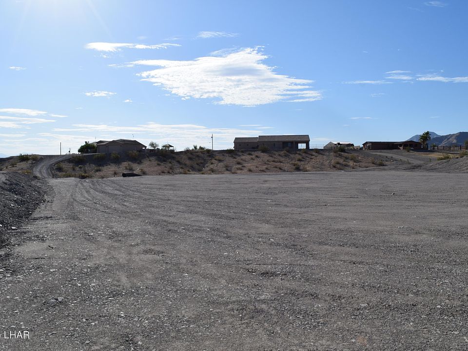 1st image of 7595 N Seely Dr