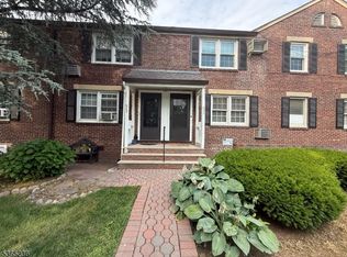 522 Lincoln Park E, Cranford, NJ 07016