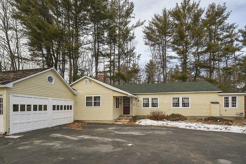 36 Gunstock Hill Rd Gilford Nh 03249 Mls 4845345 Zillow